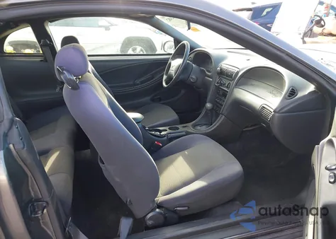 2003 Ford Mustang z USA, uszkodzony, nr VIN 1FAFP404X3F375272